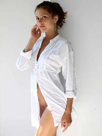 female Call Girls in Shivaji Nagar